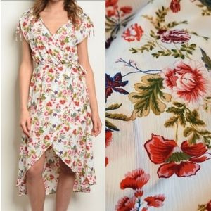 ♡ Hi Low Short Sleeve Flower Garden Midi Sundress